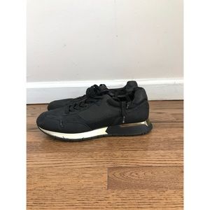 (SOLD) Zara Luxury Casual Sneaker